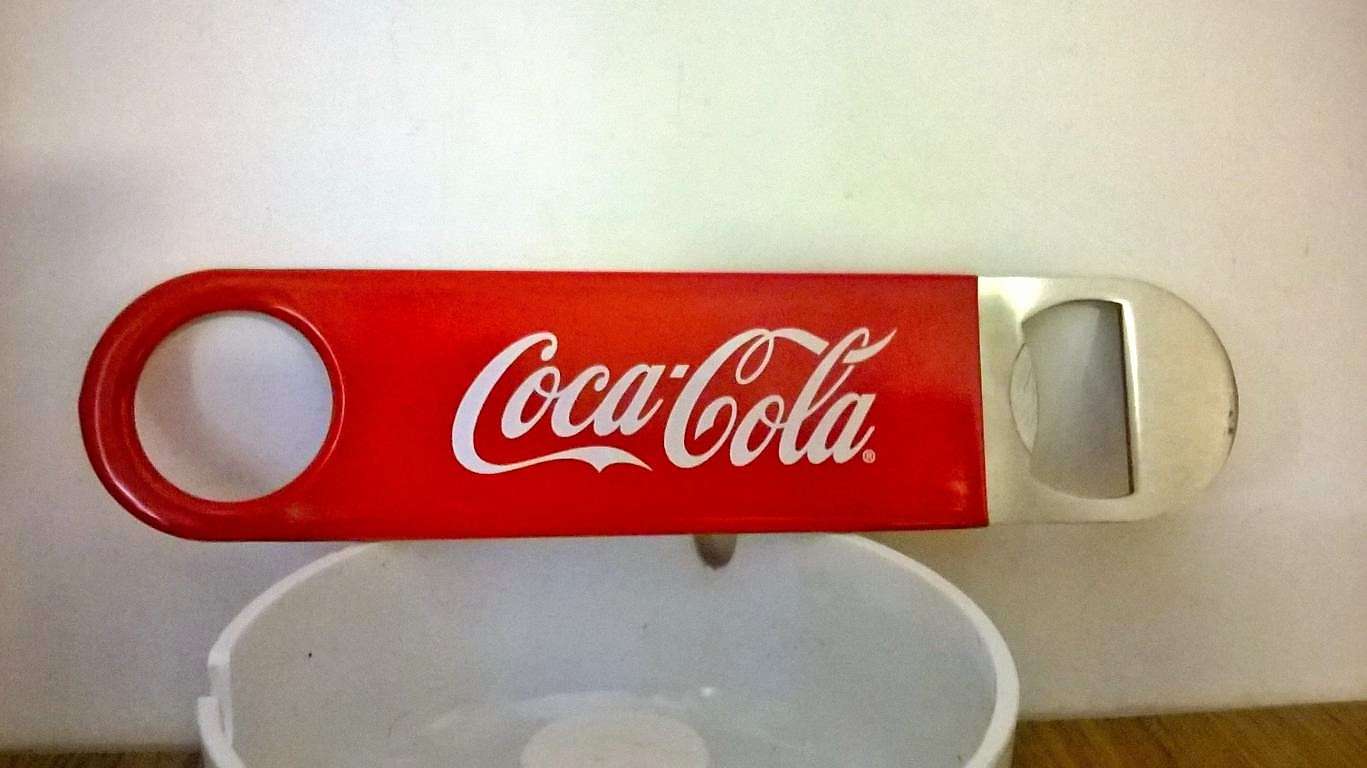 Coca Cola apribottiglie 06 